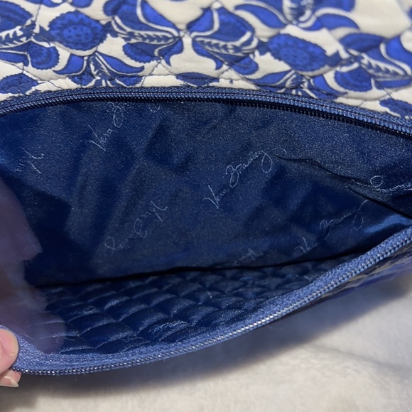 Vera Bradley cobalt blue quilted bag - Picture 3 of 4